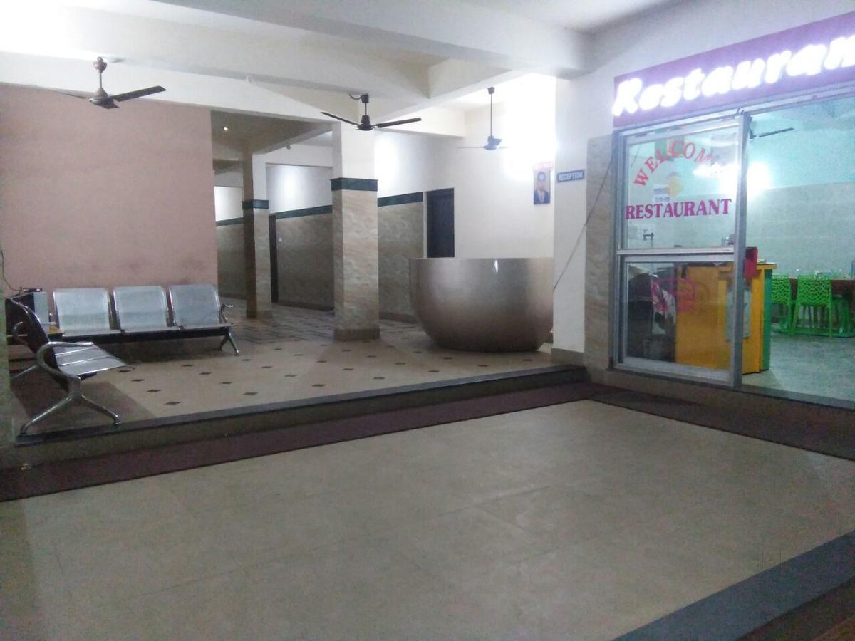 Hotel Sea Foam Puri Exterior photo