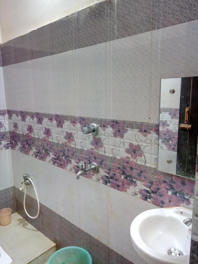 Hotel Sea Foam Puri Room photo